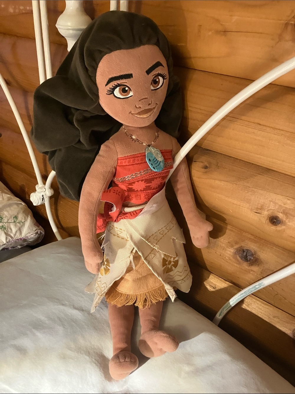 Moana plush 21” Disney licensed doll with ocean necklace